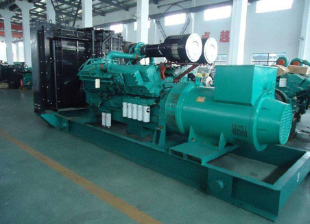 龙安800kw康明斯柴油发电机组